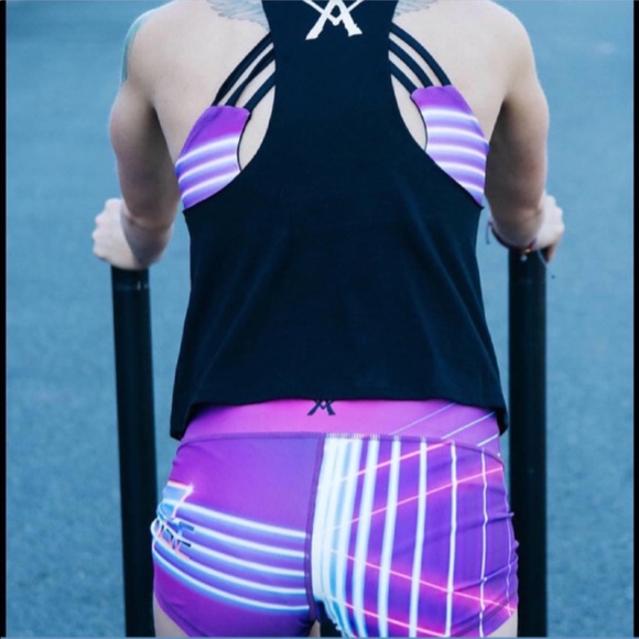 NBW: Booty shorts - Picture 1 of 4